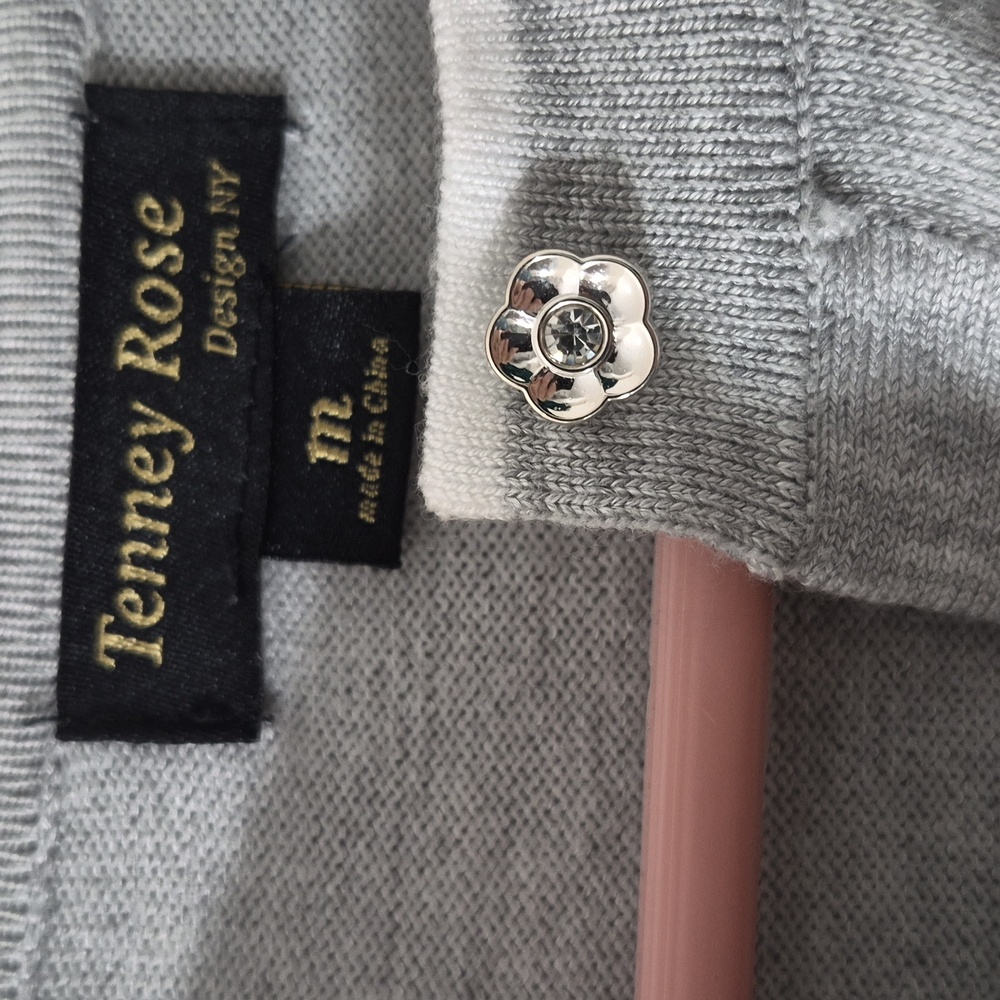Gray Button-Up Cardigan - Picture 5 of 5